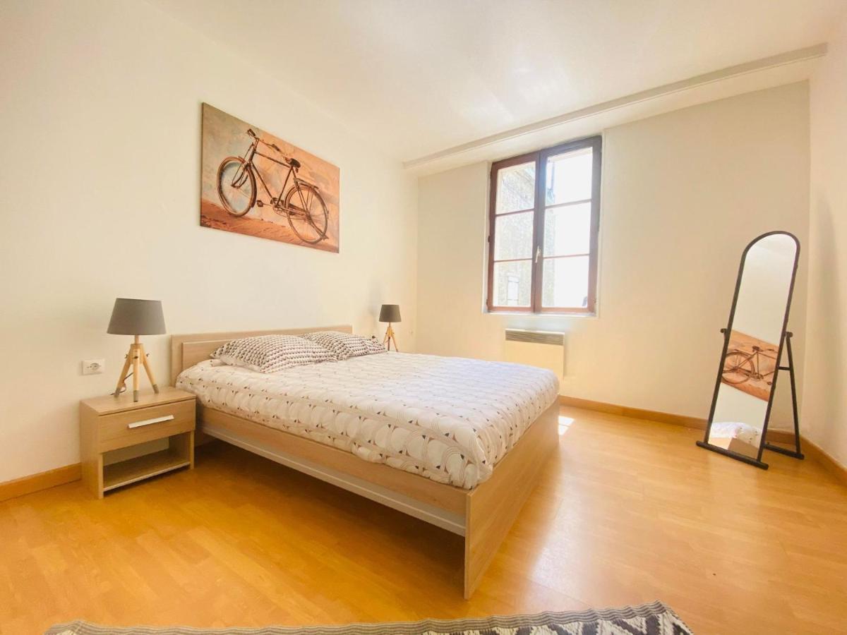 Joli Appartement Proche Cathedrale Laon Dış mekan fotoğraf